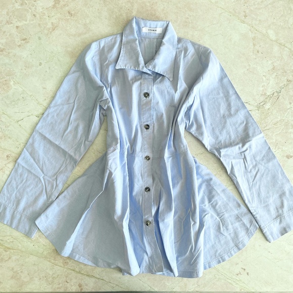 Vitamin designer fit & flare light blue button-up blouse - Picture 1 of 7